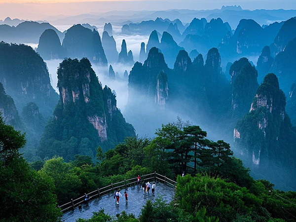 張家界旅游淡季攻略：超值體驗(yàn)，性價比超高！